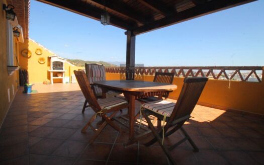 Penthouse in Estepona center