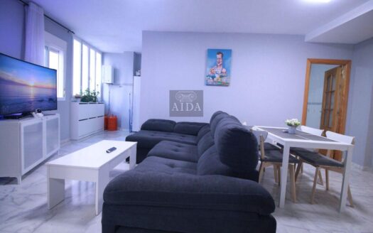 Flat Estepona first line of beach